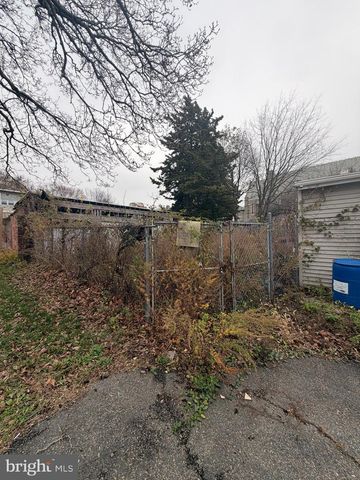 1125 MAIN ST, Darby, PA 19023