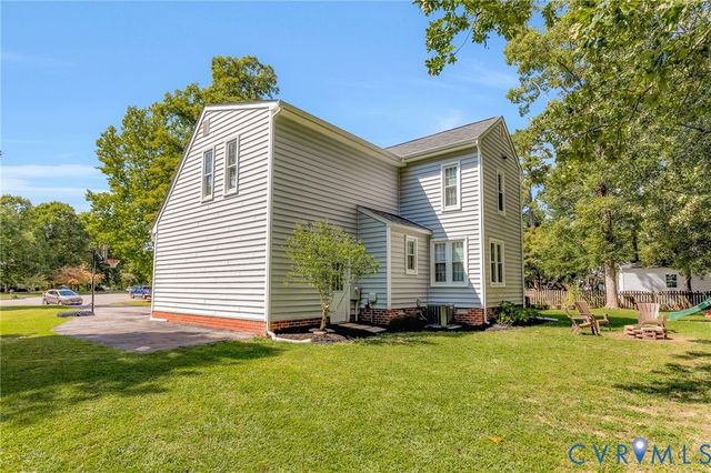 9128 Polo Pony Ct, Mechanicsville, VA 23116