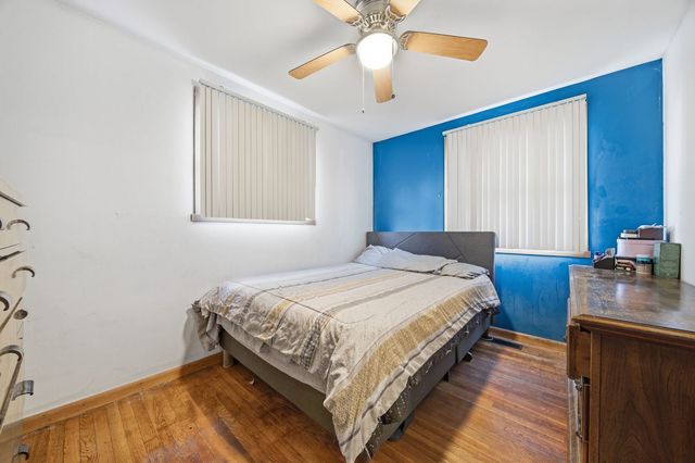 14426 Springfield Avenue, Midlothian, IL 60445