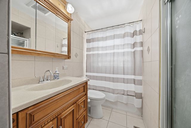 14426 Springfield Avenue, Midlothian, IL 60445