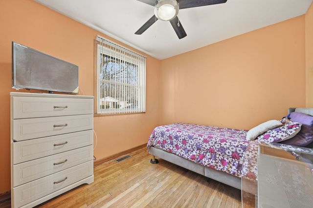 14426 Springfield Avenue, Midlothian, IL 60445