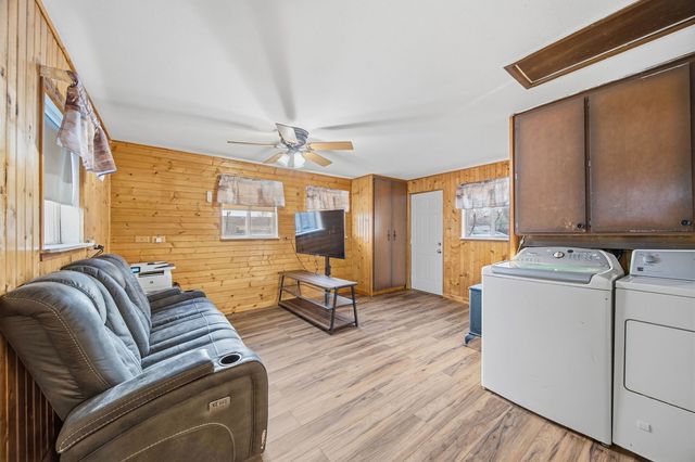 14426 Springfield Avenue, Midlothian, IL 60445