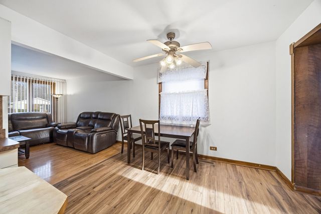 14426 Springfield Avenue, Midlothian, IL 60445