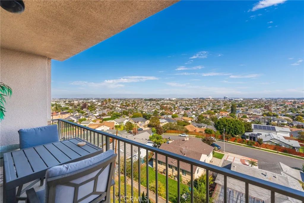 1108 Camino Real 407, Redondo Beach, CA 90277