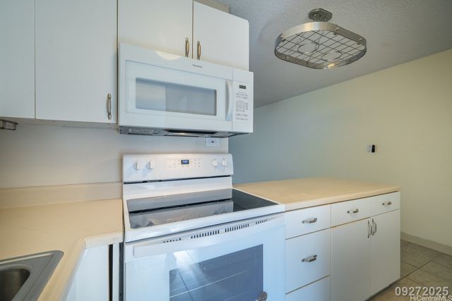 95-257 Waikalani Drive B401, Mililani, HI 96789