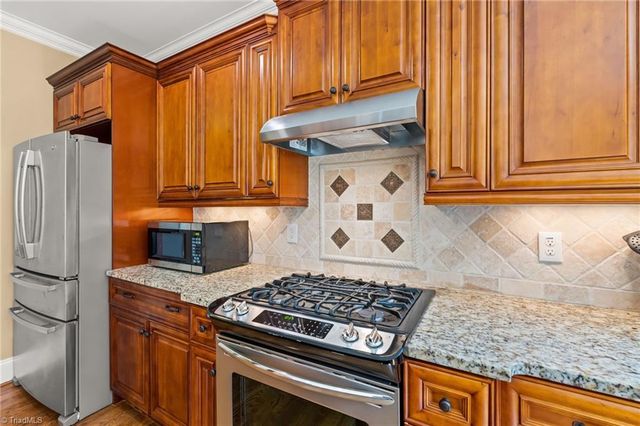 6202 Herons Nest Court, Oak Ridge, NC 27310