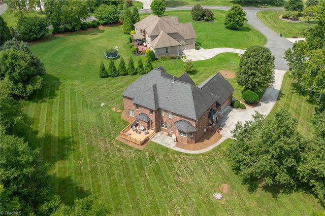 6202 Herons Nest Court, Oak Ridge, NC 27310