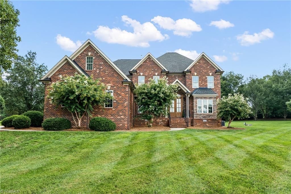 6202 Herons Nest Court, Oak Ridge, NC 27310