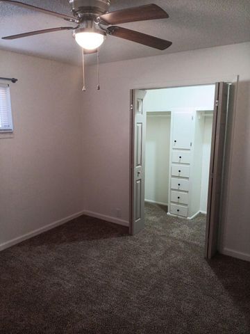 420 Rhode Island Street SE, Albuquerque, NM 87108