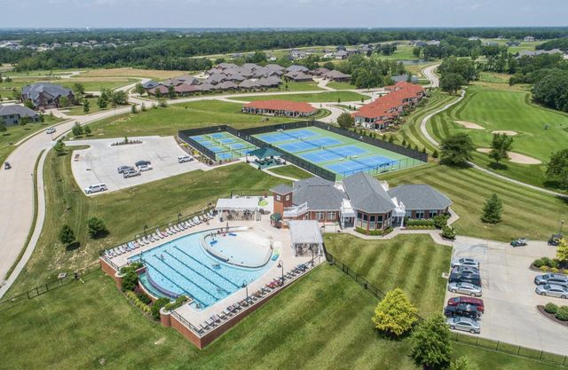 801 SUNSTONE LN, Columbia, MO 65201