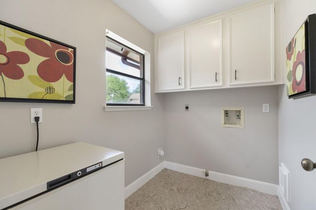 11835 Brook Meadows Lane, Meadows Place, TX 77477