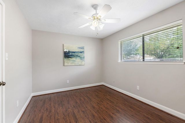 11835 Brook Meadows Lane, Meadows Place, TX 77477