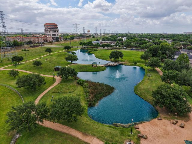 11835 Brook Meadows Lane, Meadows Place, TX 77477