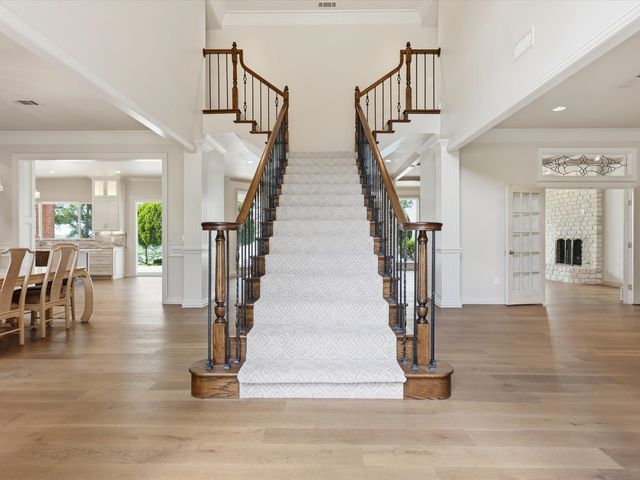 5815 Bay Club Drive, Arlington, TX 76013