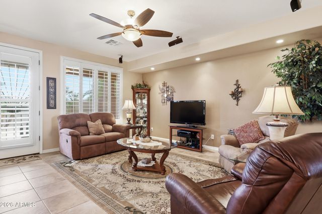 1177 W ROLLS Road, San Tan Valley, AZ 85143