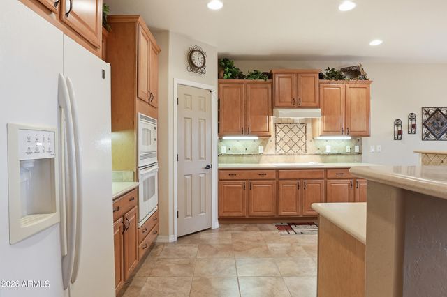 1177 W ROLLS Road, San Tan Valley, AZ 85143