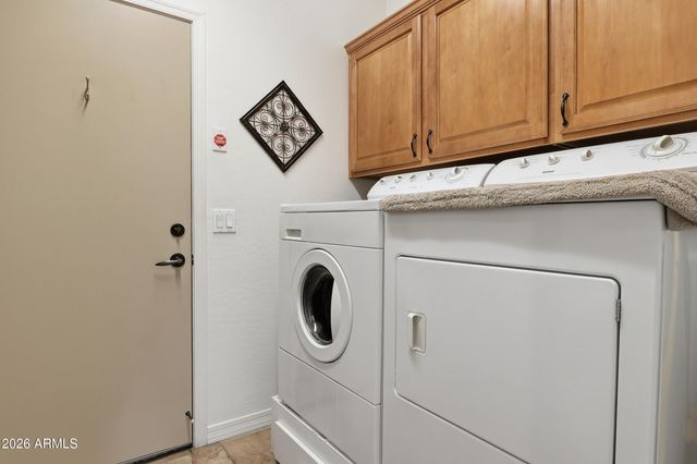 1177 W ROLLS Road, San Tan Valley, AZ 85143