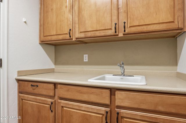 1177 W ROLLS Road, San Tan Valley, AZ 85143