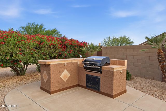 1177 W ROLLS Road, San Tan Valley, AZ 85143