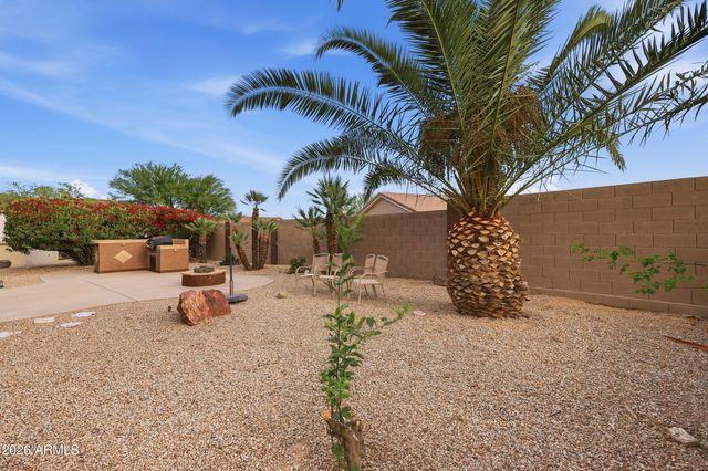 1177 W ROLLS Road, San Tan Valley, AZ 85143