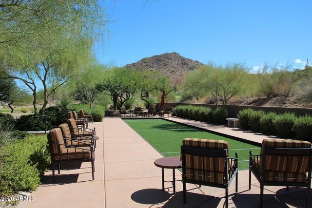 1177 W ROLLS Road, San Tan Valley, AZ 85143