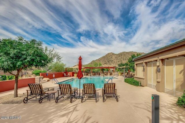1177 W ROLLS Road, San Tan Valley, AZ 85143