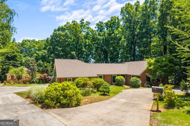 511 Rhodes Drive, Elberton, GA 30635