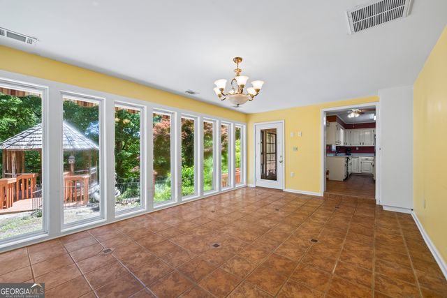511 Rhodes Drive, Elberton, GA 30635