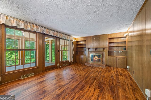 511 Rhodes Drive, Elberton, GA 30635