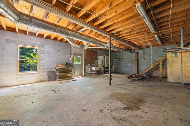 511 Rhodes Drive, Elberton, GA 30635