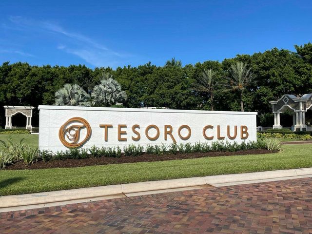 118 SE Rio Palermo, Port St. Lucie, FL 34984