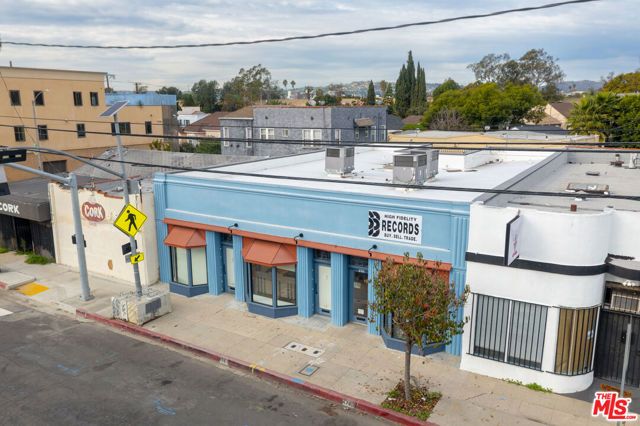 4765 W Adams Boulevard, Los Angeles, CA 90016