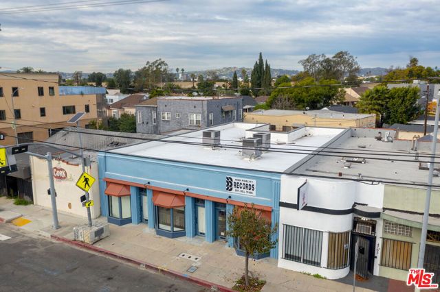 4765 W Adams Boulevard, Los Angeles, CA 90016