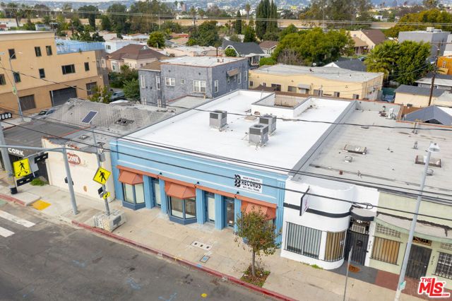 4765 W Adams Boulevard, Los Angeles, CA 90016