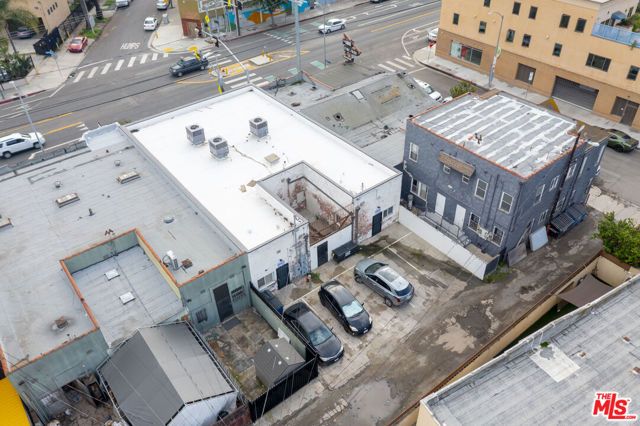 4765 W Adams Boulevard, Los Angeles, CA 90016