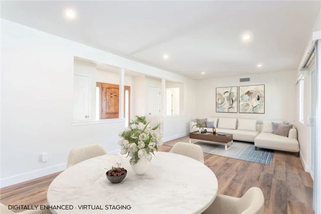 21511 Bassett St. & 6903 Alabama Ave., Canoga Park, CA 91303