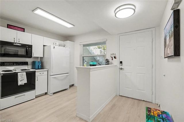 14501 Lakewood Trace CT 103, Fort Myers, FL 33919