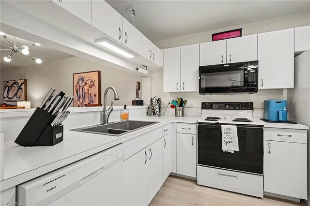 14501 Lakewood Trace CT 103, Fort Myers, FL 33919