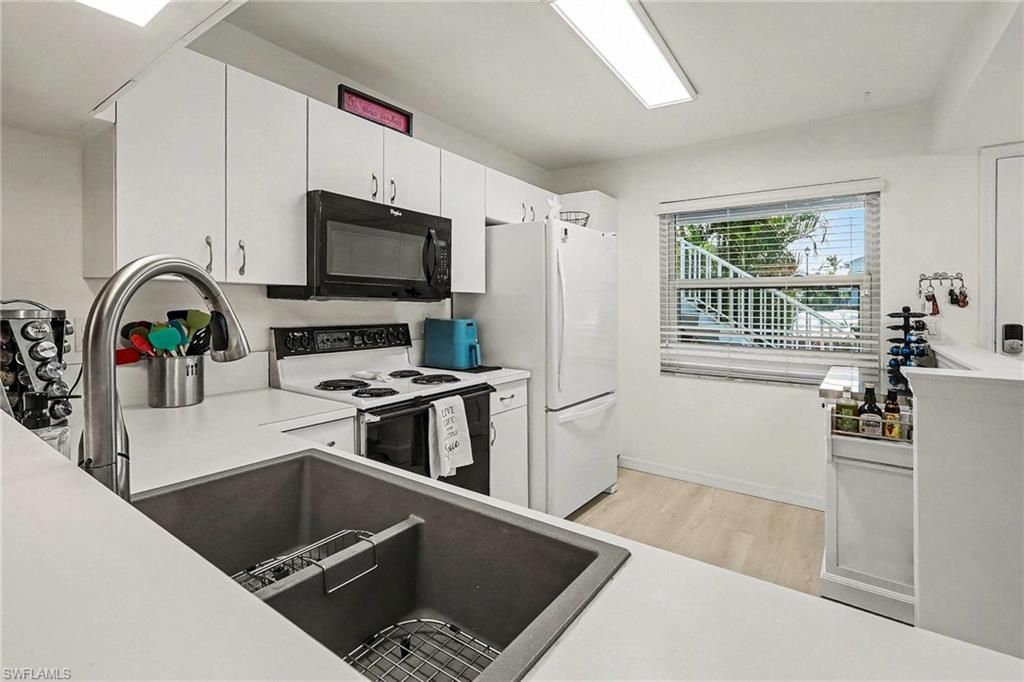 14501 Lakewood Trace CT 103, FORT MYERS, FL 33919 — photo 5