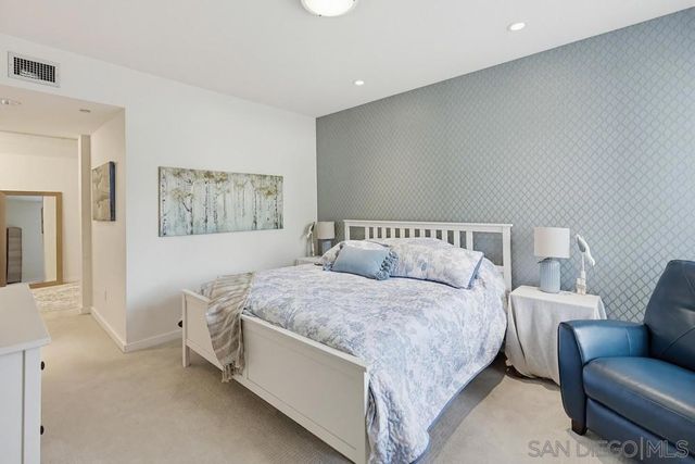 5440 La Jolla E106, La Jolla, CA 92037