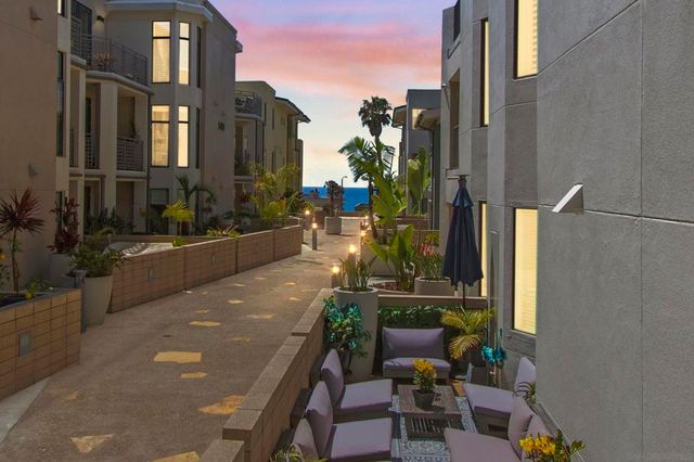 5440 La Jolla E106, La Jolla, CA 92037