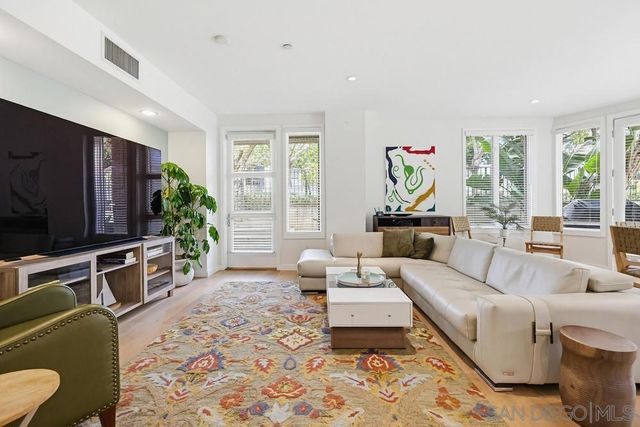 5440 La Jolla E106, La Jolla, CA 92037