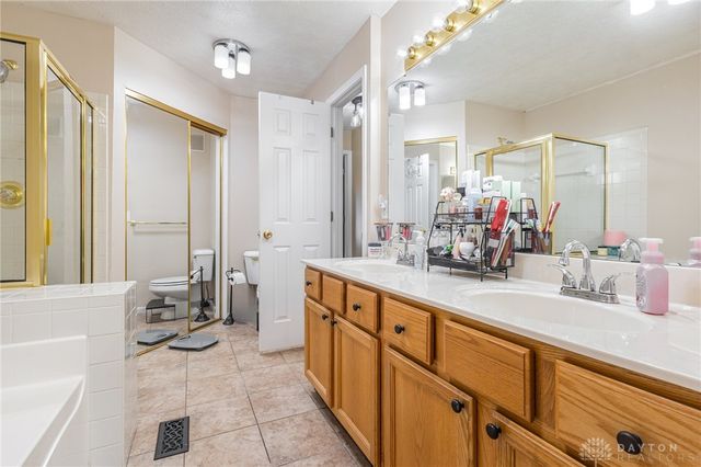 6674 Villager Place, Mason, OH 45040