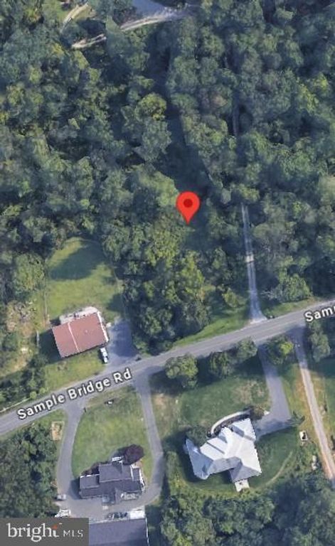 482 SAMPLE BRIDGE RD, Enola, PA 17025