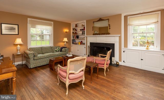 515 MANOR RD, Wynnewood, PA 19096