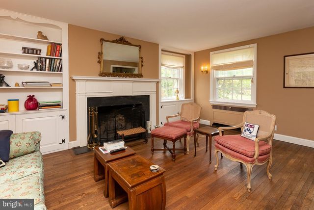 515 MANOR RD, Wynnewood, PA 19096