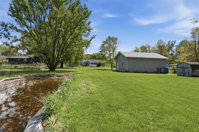 1417 Ashworth Road, West Des Moines, IA 50265