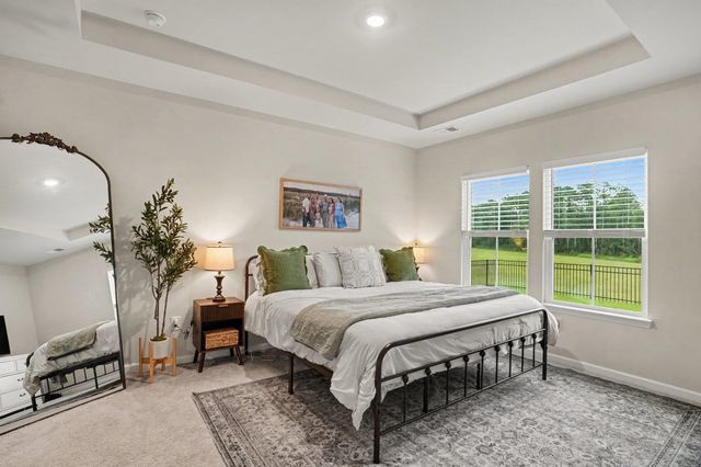 2040 Lone Cypress Dr, Myrtle Beach, SC 29579