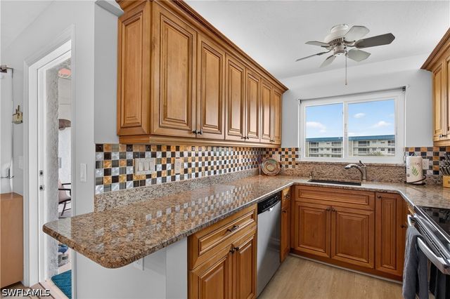 25750 Hickory BLVD 656 E, Bonita Springs, FL 34134