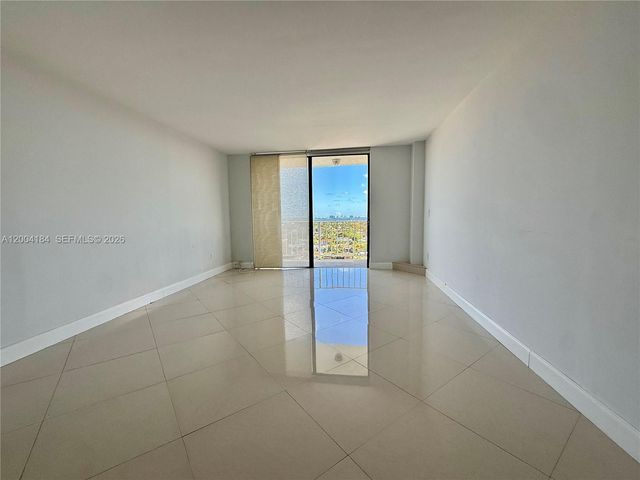 2350 NE 135th St 1207, North Miami, FL 33181